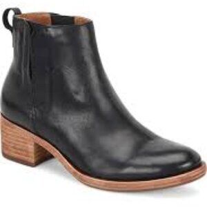 Kork-Ease booties